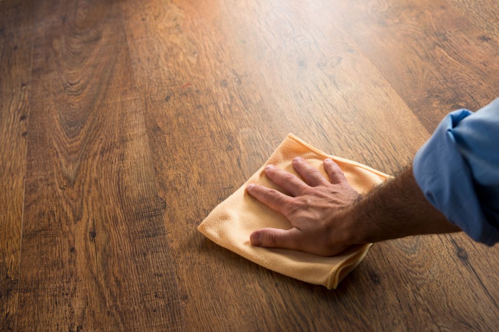 7 Reasons Your Hardwood Floors Look Dull | Nadine Floor Company