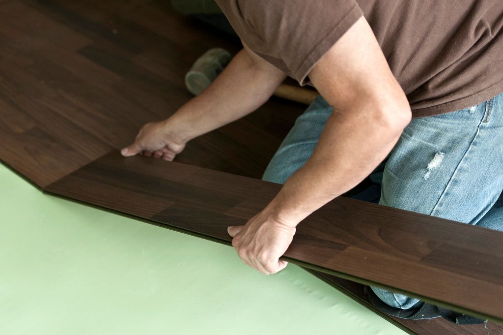 Hardwood Floor | 8 Factors to Consider When Buying