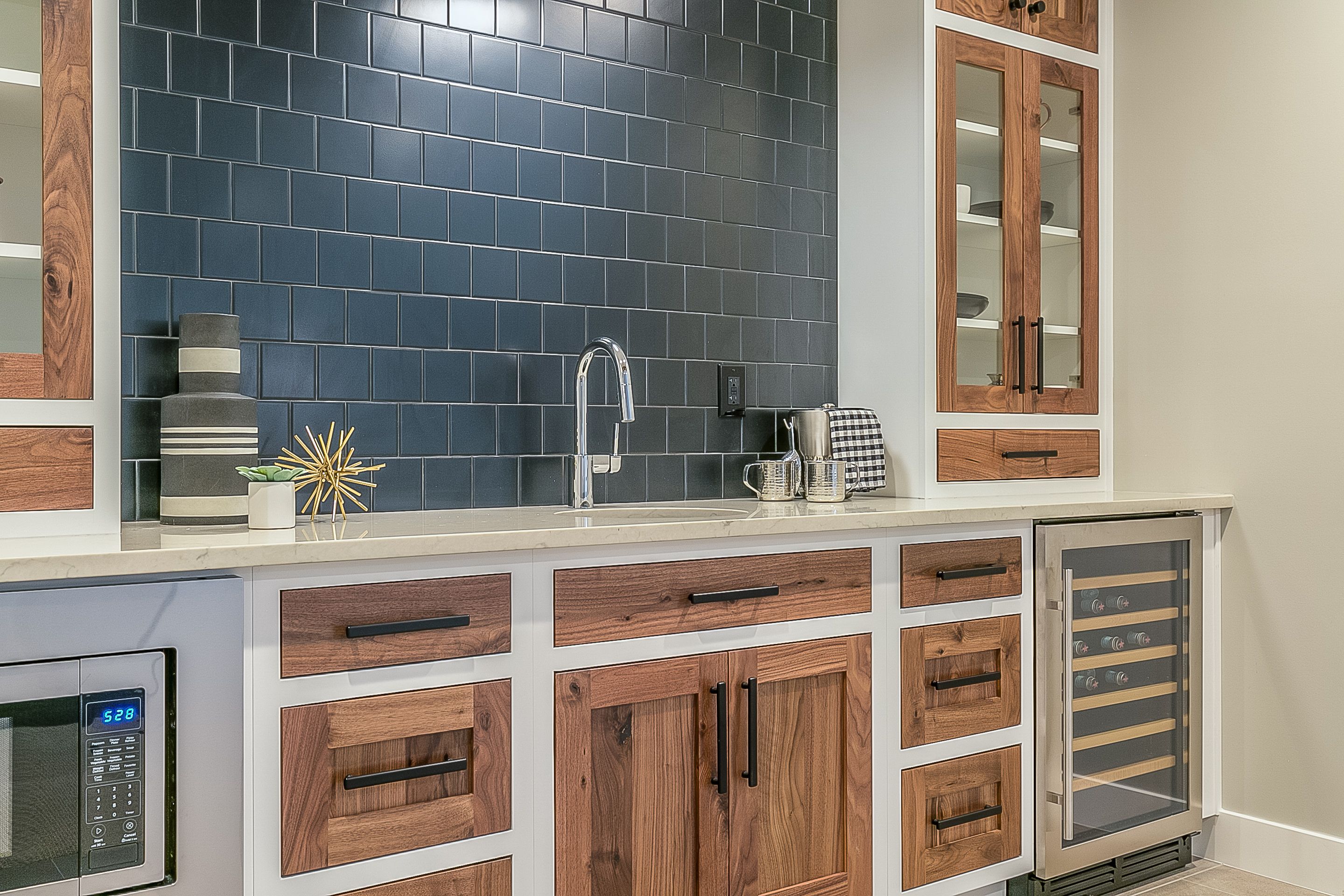 Trends in Kitchen Backsplash Tiles Nadine Floors Company 2 1 Trends in Kitchen Backsplash Tiles - Nadine Floors Company