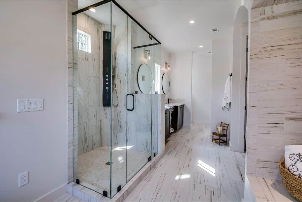 Maximizing Space Nadine Floors’ Tips for A Plano Shower Remodel in Compact Bathrooms