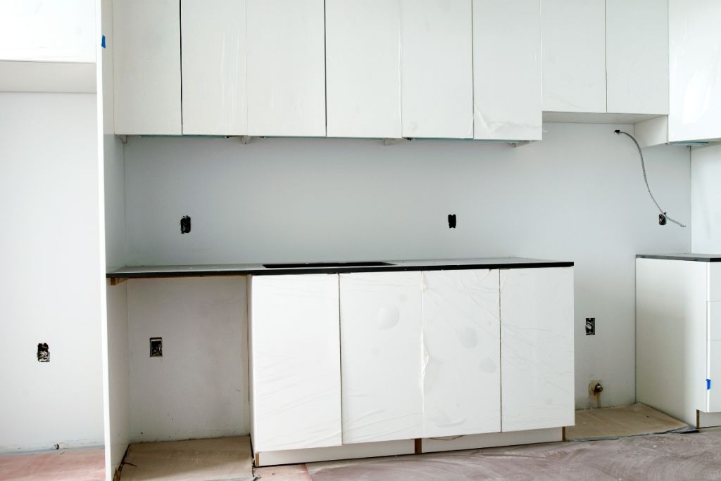 Revolutionizing Your Kitchen Cabinets in Plano TX Incorporating Smart Storage Solutions