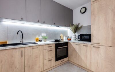 Why Nadine Floors’ Simple Kitchen Design Are the Secret to Effortless Elegance