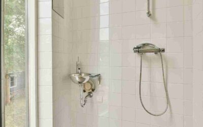 Nadine Floor’s Solution for the Best Shower Remodel in Plano: Say Goodbye to Outdated Designs